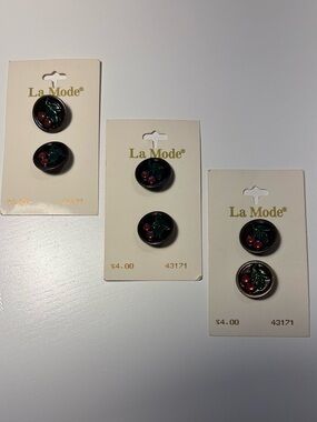 La Mode Vintage Red Buttons • Made in Germany • 3/4” Cards
